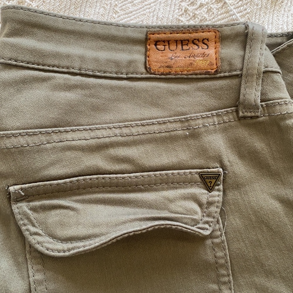 GUESS Cargo Pants - Picture 2 of 6